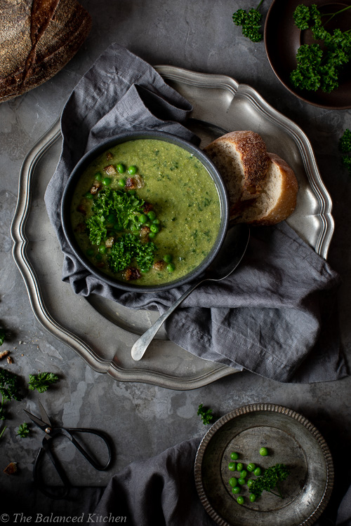 Sweet Pea, Parsley & Red Onion Soup